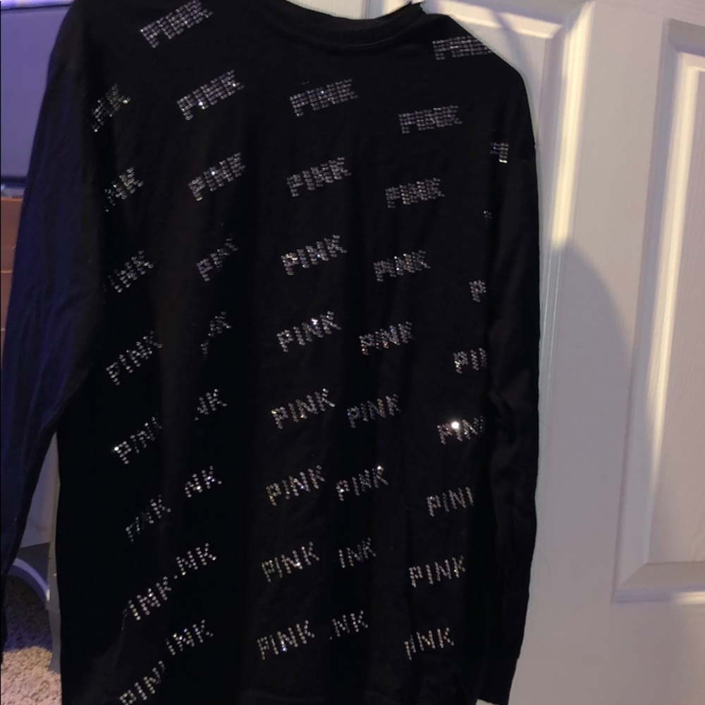 pink long sleeve shirt
